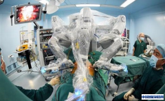 智能机器人已经走进了手术室 但离完全替代医生