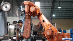 英媒：中国制造业正靠“机器人”完成新工业革