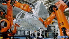 “组合拳”助力机器人规划落地 万亿产业起舞在