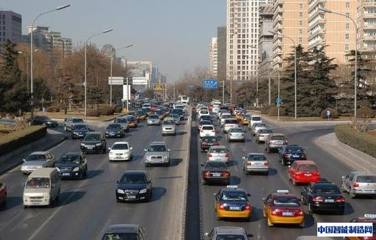中国将为每一部汽车建置 RFID 来架构辨识系统