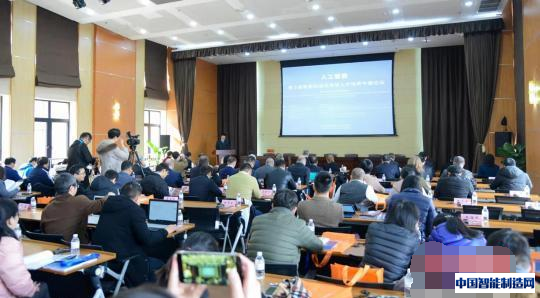 中国高校尝试“智能制造学习工厂” 培养AI创新