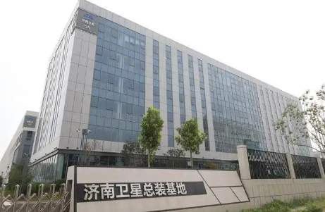 山东首条卫星智能AIT产线：年产百星，济南制造